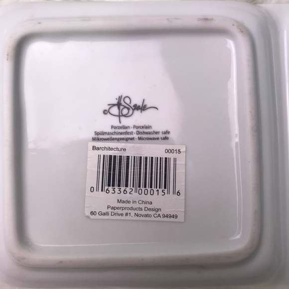 Signature Porcelain Martini Wine Compartment Tray - Picture 5 of 8